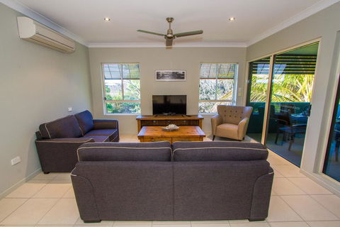 Beach Pad 2 - Kingaroy Accommodation 3