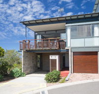 Beach View At One Mile' 8/26 One Mile Close - infinity complex pool  WIFI - Kingaroy Accommodation