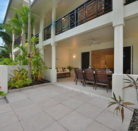 Beach Villa - 4 Plantation House - Kingaroy Accommodation