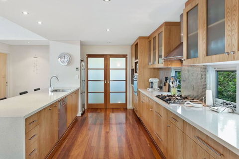 BeachBlu Holiday Home - Kingaroy Accommodation 3