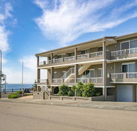 Beachcomer Unit 2 - The Entrance NSW - Kingaroy Accommodation