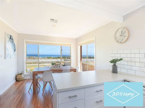 Beachfront Living! - Kingaroy Accommodation 0
