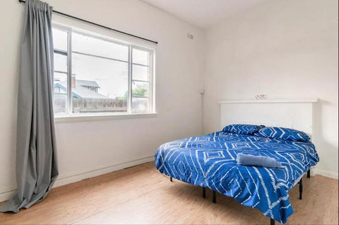 Richmond Private Rooms - 151 Hoddle Homestay - Kingaroy Accommodation 2