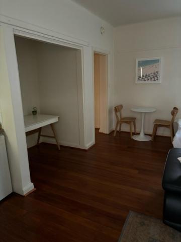 Regents Gate 53 - Kingaroy Accommodation 1