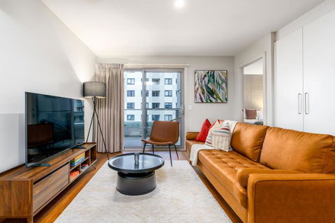 Relaxing 2BR Stay Near South Point Tuggeranong - Kingaroy Accommodation 3