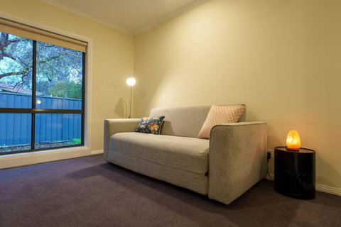 Relaxing 3bd In Tranquil Setting - Kingaroy Accommodation 2