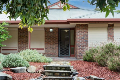 Relaxing Holiday Home Pets Are Welcome - Kingaroy Accommodation 0