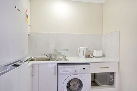 Renovated Stylish Studio - Kingaroy Accommodation 3