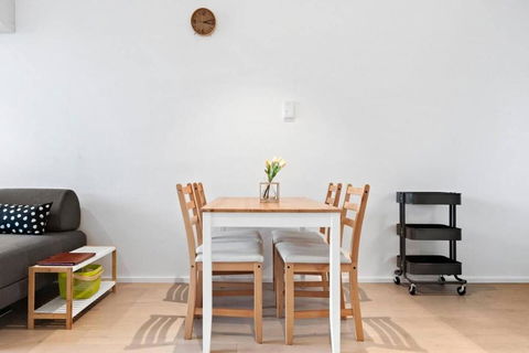 Resort-style Docklands Riverview Stay With Parking - Kingaroy Accommodation 3