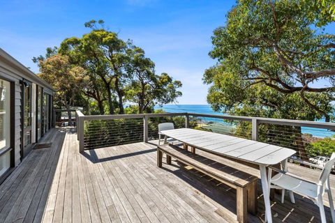 Retro Beach Vibes - Kingaroy Accommodation 0