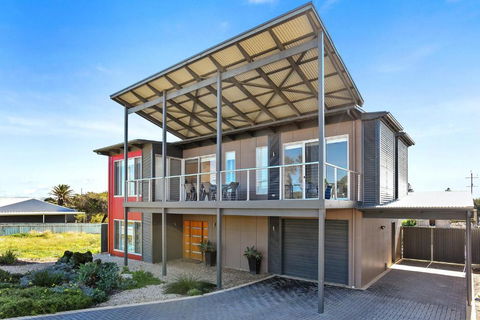 Riversea Goolwa Beach House - Kingaroy Accommodation 2