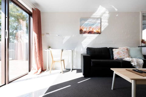 Riverside Gem With Parking And WiFi - Kingaroy Accommodation 1
