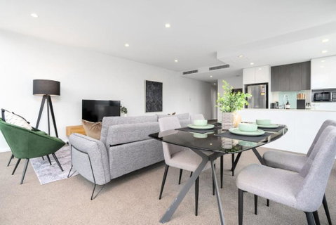 Roomy 2BR 2BA City-Centre Apt - Kingaroy Accommodation 1