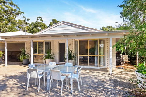 Salt Life - Kingaroy Accommodation 2