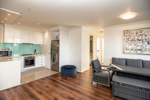 Rome Sky Villa - Kingaroy Accommodation 2