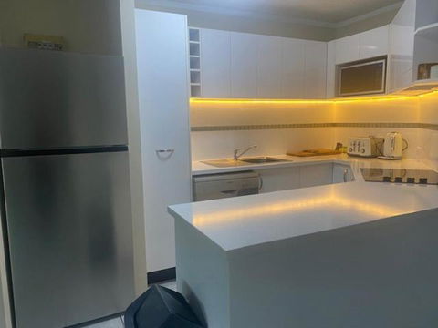 ROOFTOP APARTMENT AT MARINA TERRACES - Kingaroy Accommodation 2