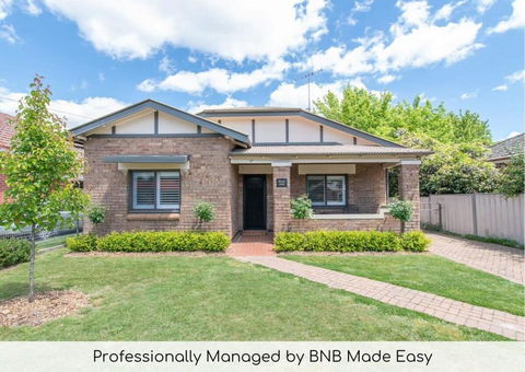 Rose Hill On Hamer, 1940s Charming Cottage Near Cook Park - Kingaroy Accommodation 0
