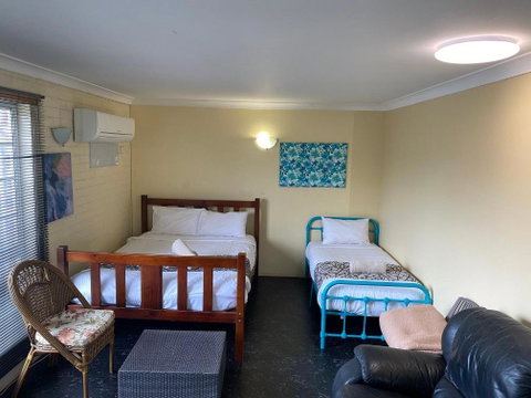 Rosebourne Gardens Motel - Kingaroy Accommodation 3
