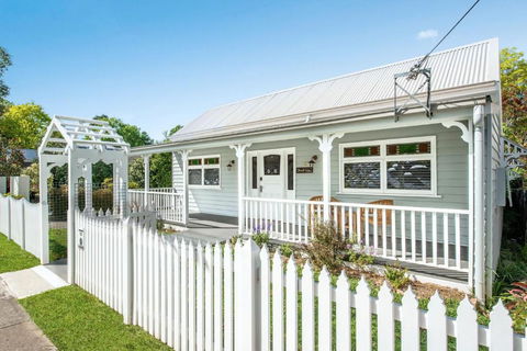 Rosemill Cottage - Mobility Friendly Accommodation Never Looked Better! - Kingaroy Accommodation 0