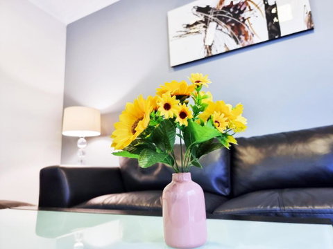 Rosie House-Spacious Comfortable Home - Kingaroy Accommodation 1