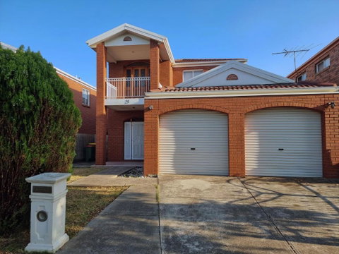 Rosie House-Spacious Comfortable Home - Kingaroy Accommodation 0