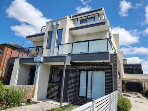 Rosie Townhouse In Prime Location Close To CBD - Kingaroy Accommodation 0