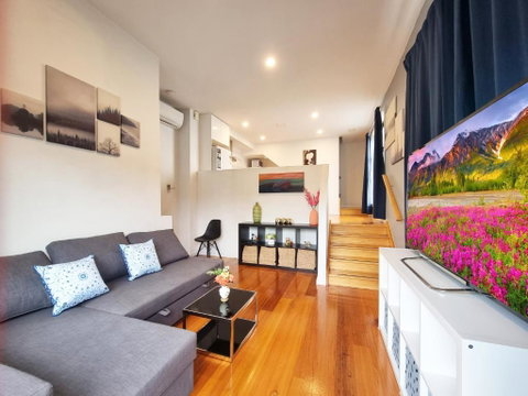 Rosie Townhouse In Prime Location Close To CBD - Kingaroy Accommodation 2