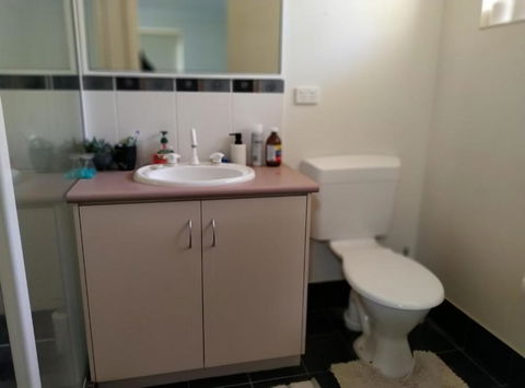 Ross - Kingaroy Accommodation 1