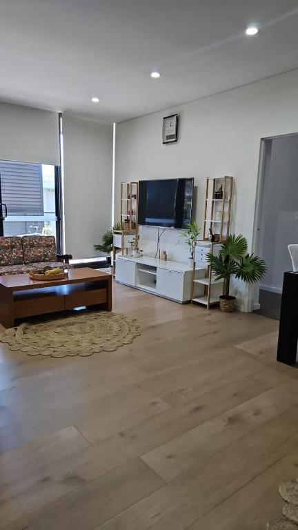 Rouse Hills TownCentre Luxury Accommodation - Kingaroy Accommodation 3