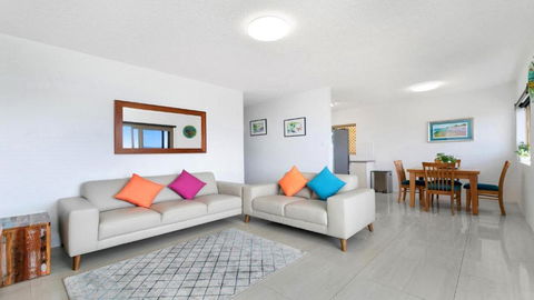 Roweshaven Amazing Views, Close To Beach Accom Holidays - Kingaroy Accommodation 2