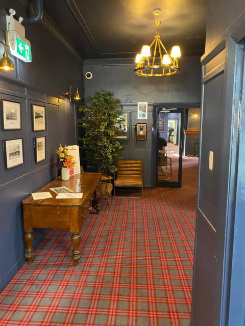 Royal Hotel Oberon - Kingaroy Accommodation 3