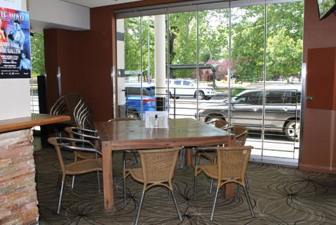 Royal Hotel Orange - Kingaroy Accommodation 3