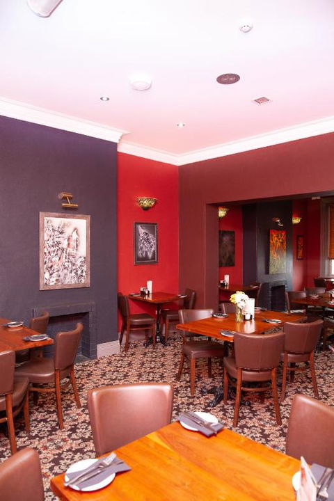 Royal Hotel Singleton - Kingaroy Accommodation 3
