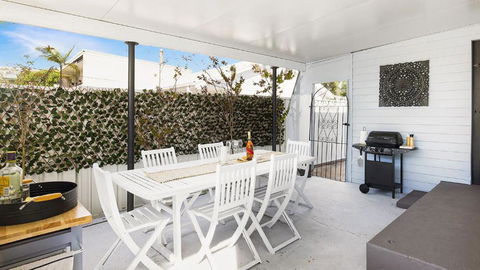 Salamander Sweet Foreshore Drive - Kingaroy Accommodation 0