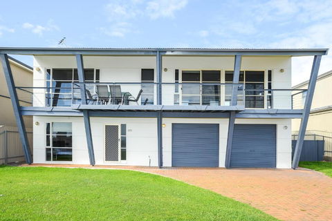 Salt - Aldinga Beach - C21 SouthCoast Holidays - Kingaroy Accommodation 0