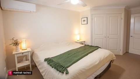 Salt Water Villa Bermagui Four Bedroom Central Location With Wifi - Kingaroy Accommodation 2