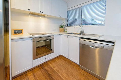 Salty - Kingaroy Accommodation 3