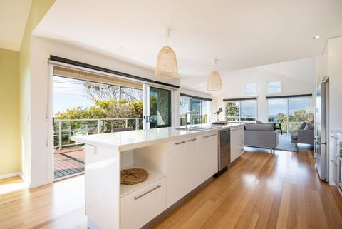 Salty Shores Smiths Beach - Kingaroy Accommodation 3