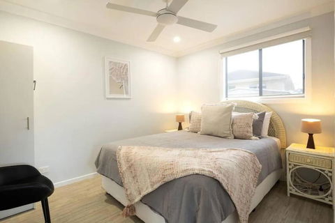 Salty Vibes - Kingaroy Accommodation 0