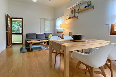 SALTYS AMITY POINT - Kingaroy Accommodation 3