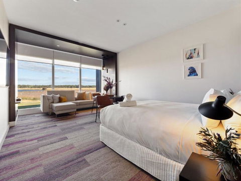 Samphire Chalet Tuart - Kingaroy Accommodation 3