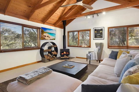 Samsara Blue Mountains - Kingaroy Accommodation 0