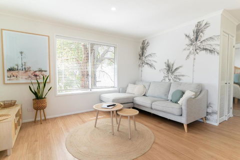 Sanbis Cabin - Hidden Boutique Retreat, Sea Views - Kingaroy Accommodation 1