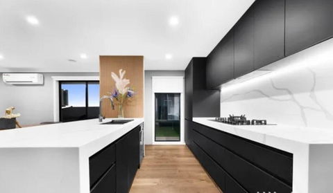 Sanctuary Lakes Holiday House - Kingaroy Accommodation 3