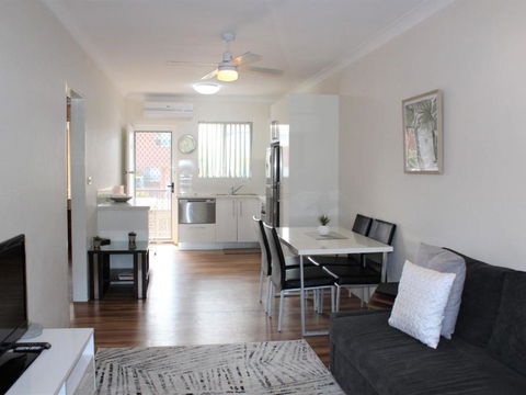 Sand Sea 5 - Kingaroy Accommodation 2