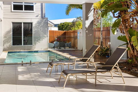 Sand And Sea Beach House - Kingaroy Accommodation 0