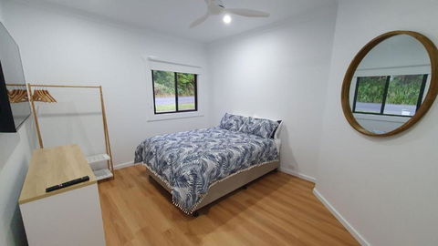 Sand And Swell At Sawtell - Kingaroy Accommodation 3