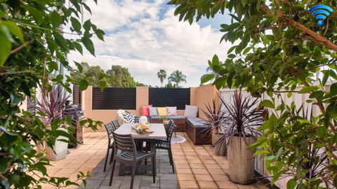 Sandcastle Shores - Kingaroy Accommodation 0