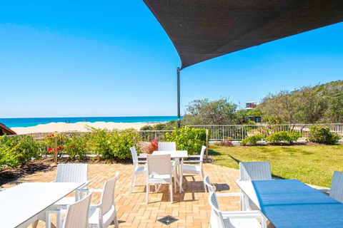 Sandcastles On Currumbin Beach - Kingaroy Accommodation 1