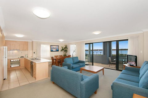 Sandcastles On The Broadwater - Kingaroy Accommodation 1